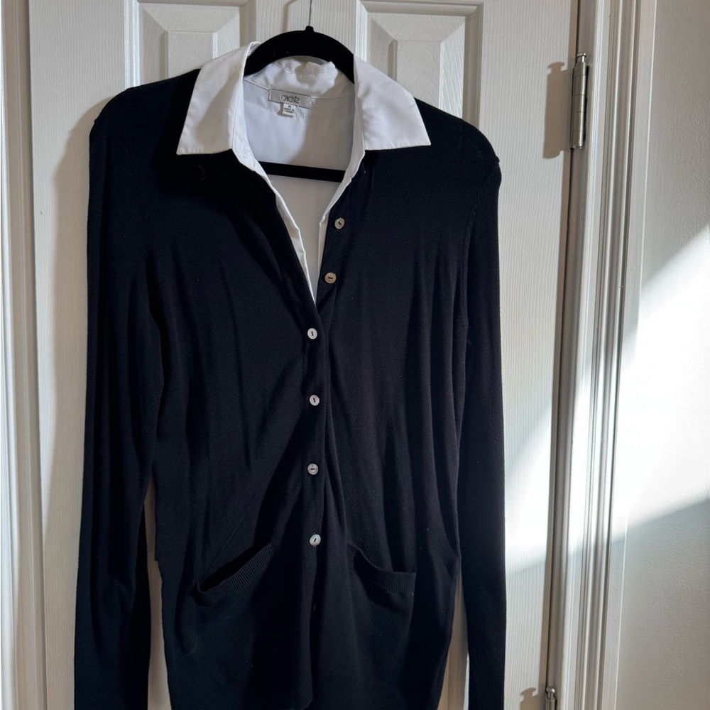 Caché Black Cardigan w/ Pockets & White Dickey Collar